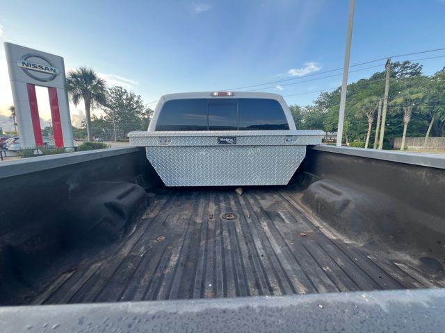 2014 White Platinum Clearcoat Metallic Ford F-250SD Platinum 4X4 Truck