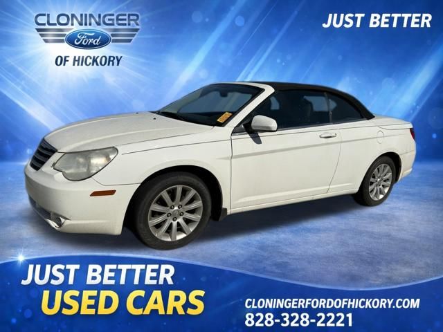 Stone White Clearcoat 2010 Chrysler Sebring Touring Convertible FWD Convertible Front-Wheel Drive 4-Speed Automatic