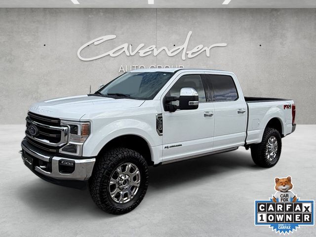 Oxford White 2022 Ford F-250 Super Duty Pickup Truck Four-Wheel Drive Automatic