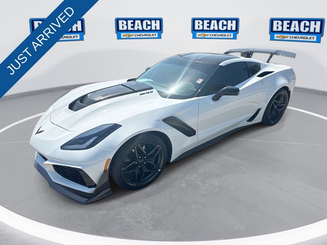 Arctic White 2019 Chevrolet Corvette ZR1 3ZR Coupe RWD Coupe Rear-Wheel Drive 8-Speed Automatic