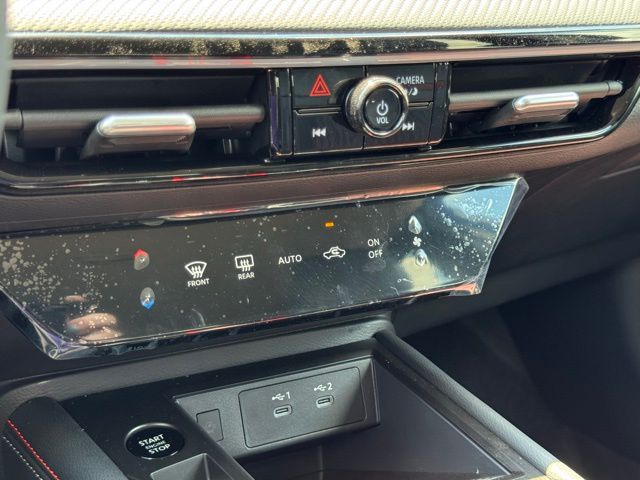 2025 Nissan Kicks SR - Photo 29