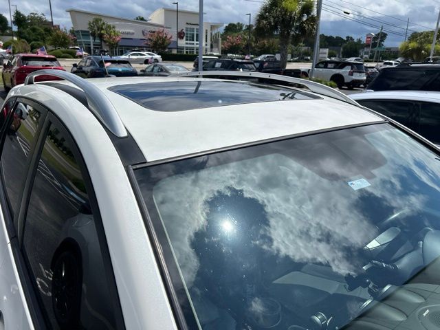 Used 2011 White Nissan SV image 5
