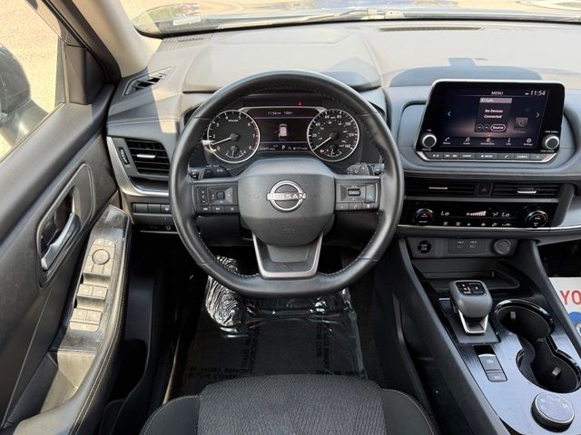 Used 2025 Nissan Rogue SUV