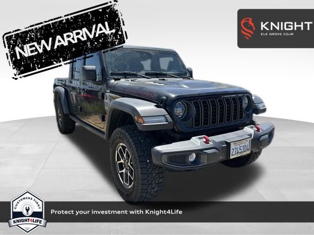 Black Clearcoat 2024 Jeep Gladiator Rubicon Crew Cab 4WD Pickup Truck Four-Wheel Drive 8-Speed Automatic