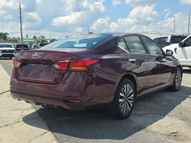 2025 Nissan Altima 2.5 SV:B02428