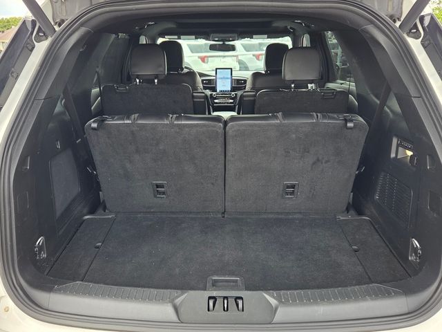 Used 2024 Ford Explorer SUV