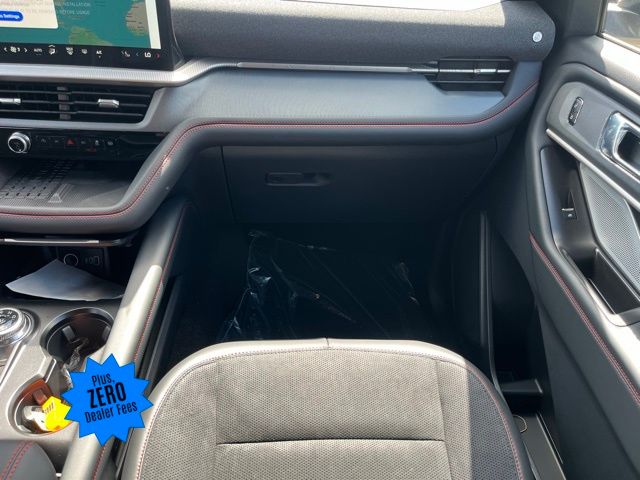 2025 Ford Explorer ST photo