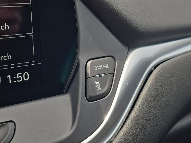 2025 Chevrolet Blazer LT:C02630