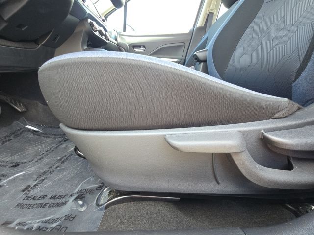 2025 Nissan Versa 1.6 SV:B02429