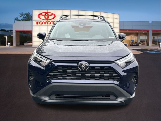 2024 Toyota RAV4 XLE 24