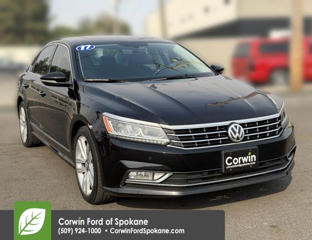  2017 Volkswagen Passat 1.8T SE   
