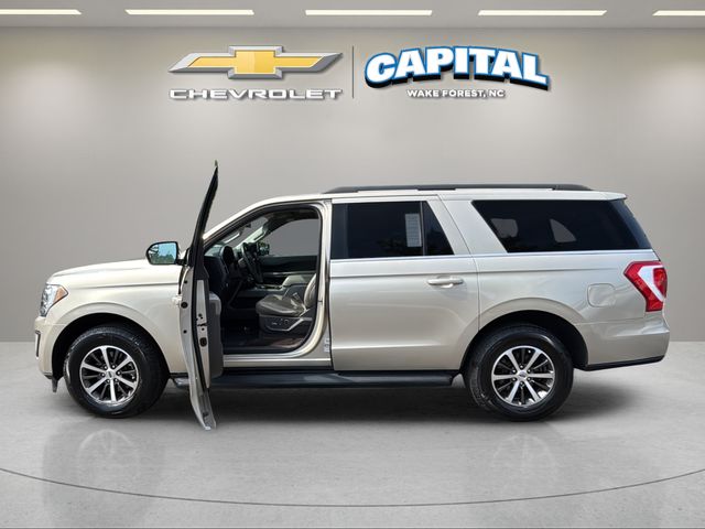 Used 2018 Gold Ford XLT image 9