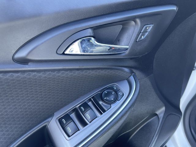 Used 2019 Chevrolet Malibu For Sale in New Hudson, MI