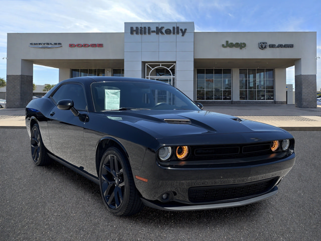Pitch Black Clearcoat 2020 Dodge Challenger Coupe Rear-Wheel Drive 8-Speed Automatic