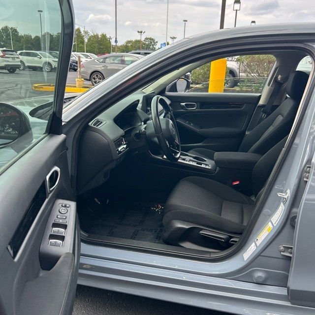 Used 2023 Gray Honda EX image 8
