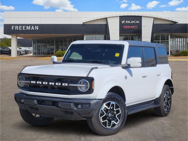 Oxford White 2025 Ford Bronco SUV / Crossover Four-Wheel Drive Automatic