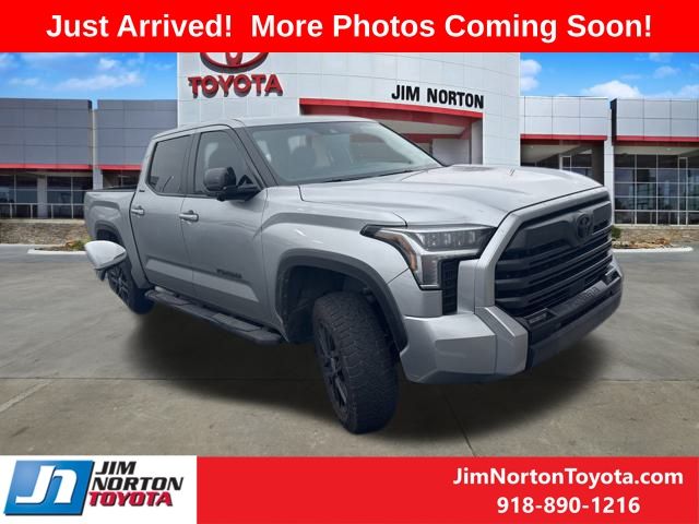 2024 Toyota Tundra Limited's photo