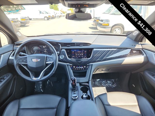 Used 2025 Cadillac XT6 For Sale in Grove City, OH