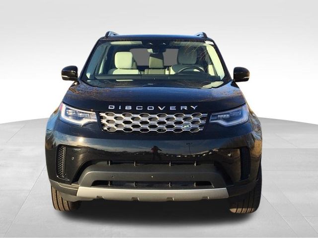 2024 Land Rover Discovery S 8