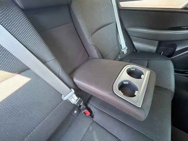 Used 2017 Black Subaru 2.5i Premium image 29