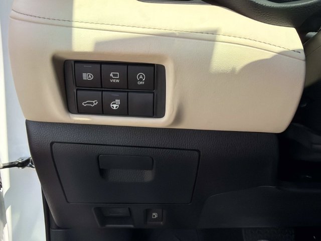 Used 2024 Toyota Highlander SUV