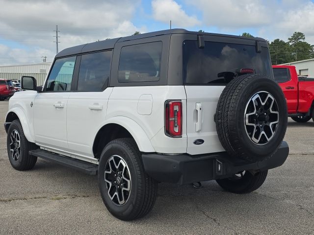 2024 Ford Bronco Outer Banks:B02475