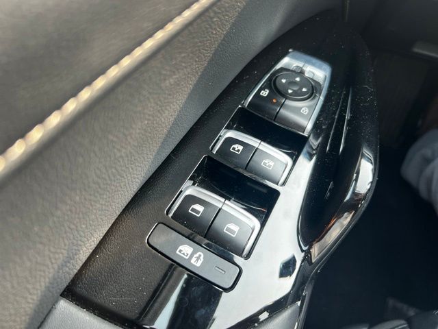Certified Used 2025 Blue Kia GT-Line image 10