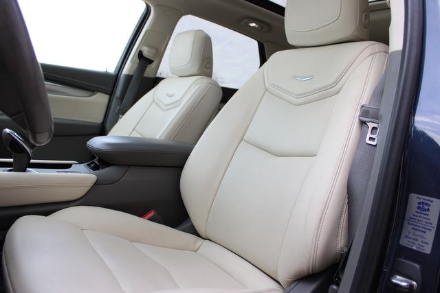 Used 2019 Blue Cadillac Luxury image 18