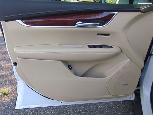 Used 2019 White Cadillac Luxury image 12