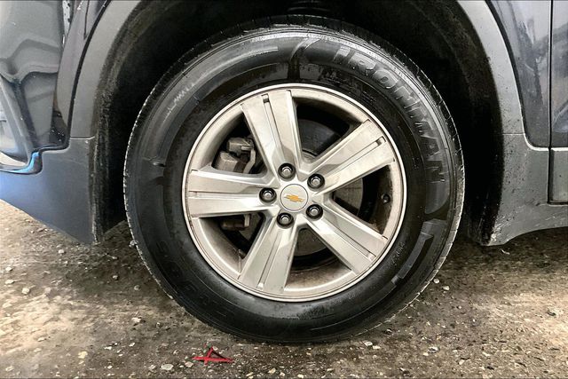2021 Chevrolet Trax LT Blue at Subaru and VW of Moon Township