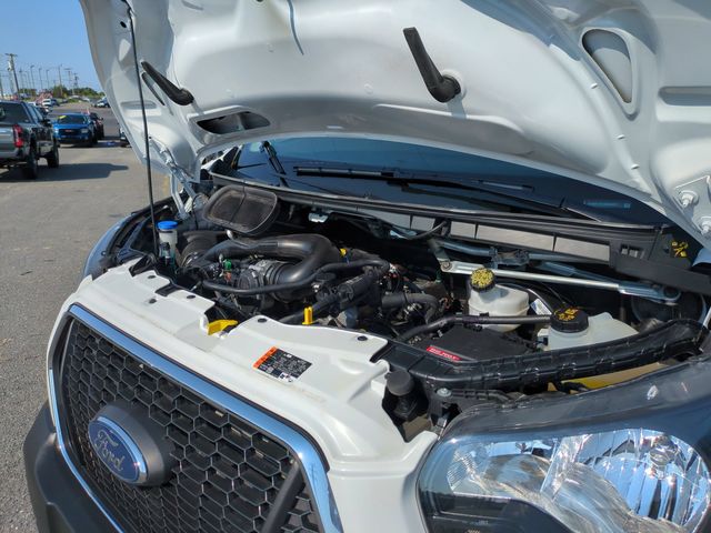 Used 2025 White Ford Base image 33
