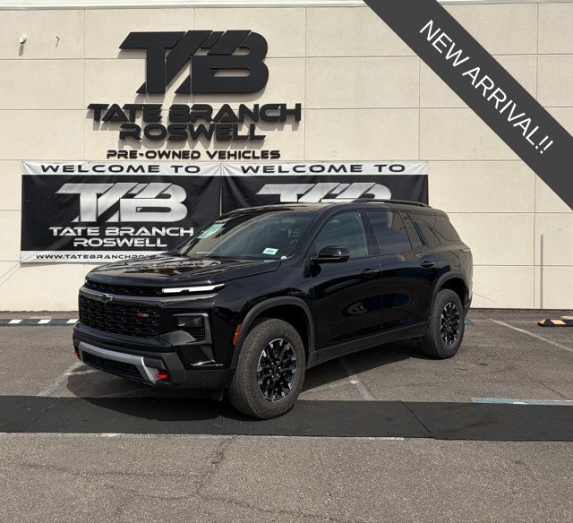 Black Metallic 2025 Chevrolet Traverse Z71 AWD SUV / Crossover Four-Wheel Drive 8-Speed Automatic