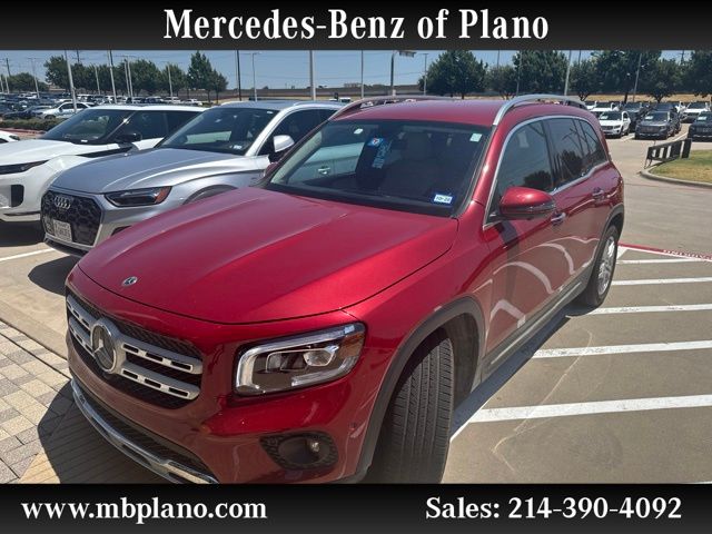 Patagonia Red Metallic 2021 Mercedes-Benz GLB SUV / Crossover Front-Wheel Drive 8-Speed Automatic