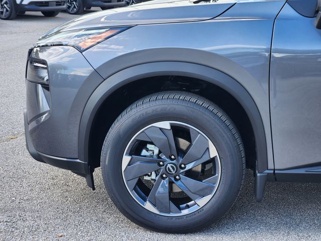 2026 Nissan Rogue SV photo 5