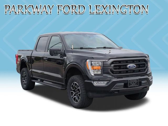 Used 2023 Agate Black Metallic Ford XLT image 7
