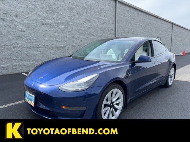 Deep Blue Metallic 2022 Tesla Model 3 RWD Sedan Rear-Wheel Drive 1-Speed Automatic