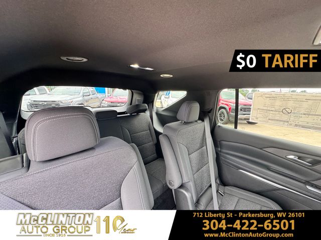 2025 Mosaic Black Metallic Chevrolet Traverse LT AWD SUV