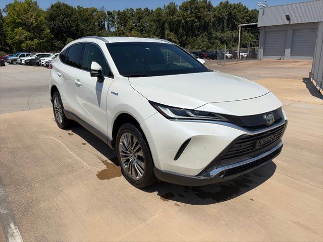 2021 Toyota Venza Limited White at Toyota of Victoria
