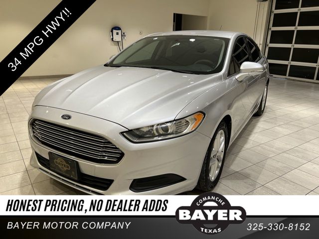  2016 Ford Fusion SE   