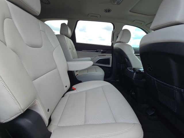 2023 Kia Telluride S:46448A