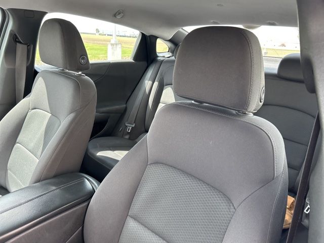 Used 2018 Chevrolet Malibu LT 4D Sedan