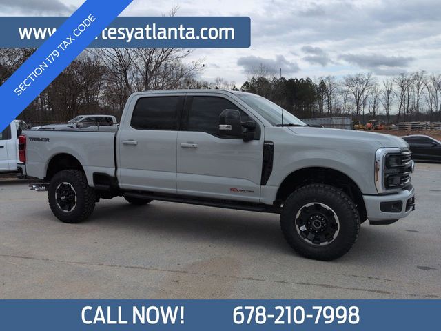 2026 Ford F-250 Super Duty Platinum Crew Cab 4WD