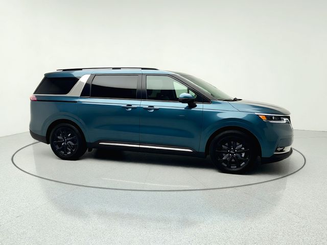 Used 2024 Kia Carnival Van