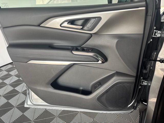 New 2027 Chevrolet Traverse SUV