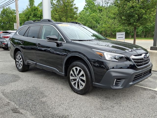 2022 Subaru Outback Premium - 0