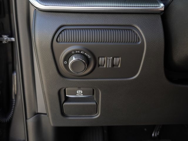 New 2026 Jeep Grand Wagoneer SUV