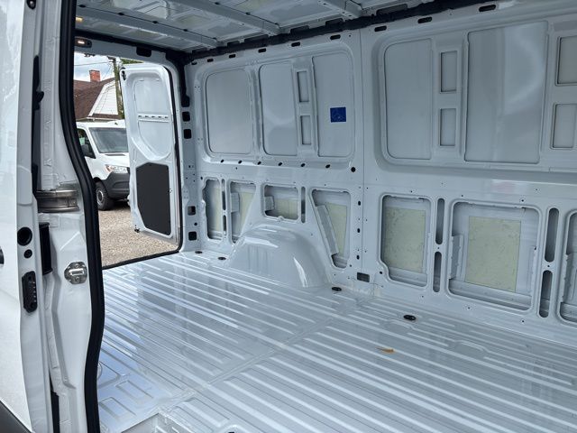 2025 Mercedes-Benz Sprinter 2500 Cargo 144 WB photo