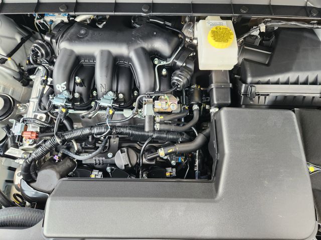 2025 Nissan Pathfinder SV photo 20