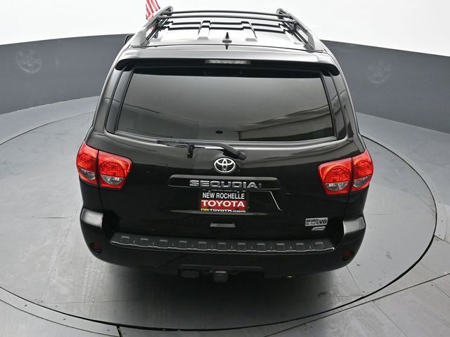 2016 Toyota Sequoia SR5 41