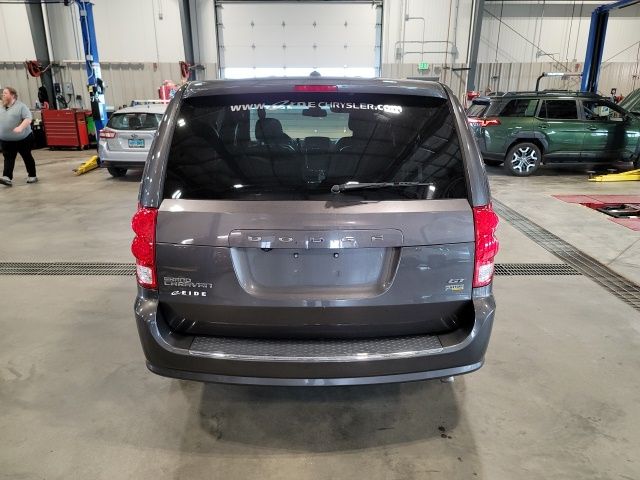 2019 Granite Crystal Metallic Clearcoat Dodge Grand Caravan GT FWD Van